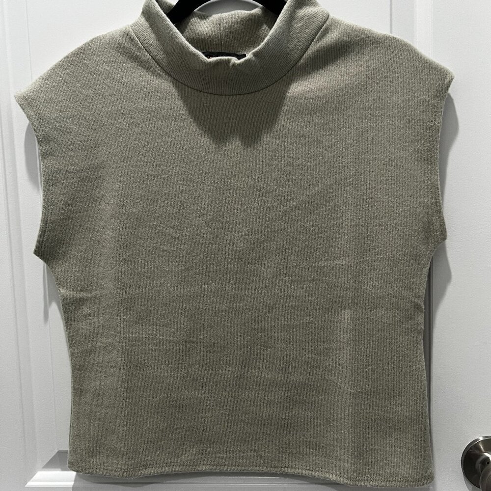 Truth By Republic, Medium, Sage